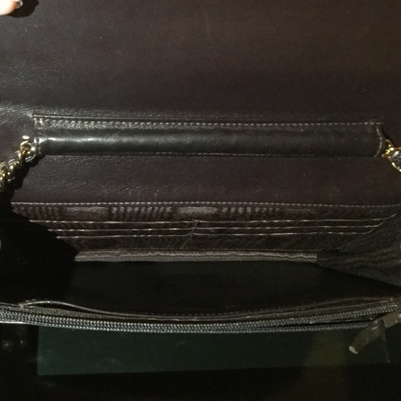 SOLD - Chanel Timeless Wallet on Chain - Authentic - Picture 4 of 8